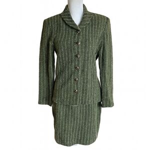 St John Collection Green Knit Jacket & Skirt Set Size 8/10 Gold Buttons